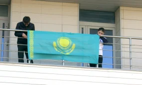 Ко Дню республики акция  «Менің елім – менің туым» прошла в Кызылорде