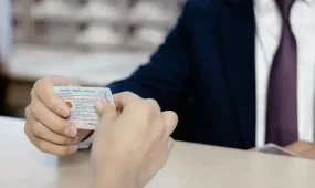 Астанада 74 адам жүргізуші куәлігін заңсыз алған