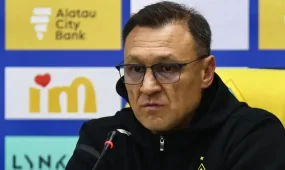 Рафаэль Уразбахтин покинул пост главного тренера «Кайрата»