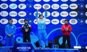 Казахстанец стал бронзовым призером чемпионата мира