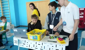 Астанада 23 мектептің жас өнертапқыштары робототехникадан сайысты