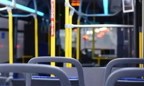 Астанада автобус апатқа ұшырады: төрт адам ауруханаға жеткізілді