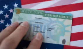 АҚШ Green Card беруді тоқтатты