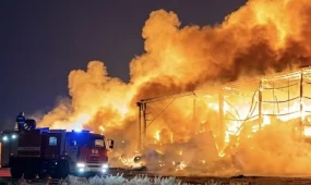 Гигантский пожар произошел вблизи Арыси