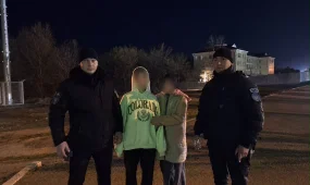 Полицейские нашли пропавших в Рудном девочек за полтора часа