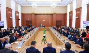 “Жаңа Конституцияда халық егемендіктің жалғыз көзі және тасымалдаушысы екендігі нақтыланды", - Е. Бөлекпаев