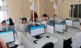 Депутат ҰБТ-ға дайындалуға мүмкіндік беретін онлайн-платформаны іске қосуды ұсынды