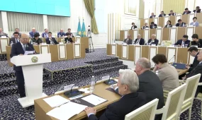 "Балалар мүддесі аясында баспанадан шығаруға жол бермейтін кепілдіктер бекіту маңызды", - Зәкиева