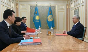 Токаеву представили итоговый проект новой Конституции