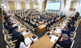 Проект новой Конституции вынесен на республиканский референдум