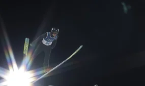 Илья Мизерных в прыжках с трамплина показал лучший результат в истории казахстанского спорта