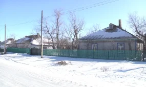 Шестилетняя девочка несколько лет жила с телом умершей матери в Майкаине