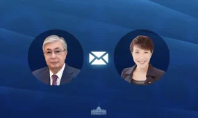 Токаев поздравил Премьер-министра Японии с переизбранием