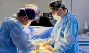 Алматыда жүректің ауыр ақауы бар жүкті әйелге шұғыл операция жасалды