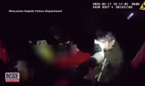 Обнажённый мужчина угнал машину скорой помощи