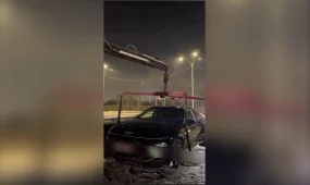 Астанада 22 жастағы бойжеткен полицияны аяғынан тік тұрғызды