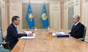 Президент Орталық референдум комиссиясының төрағасы Нұрлан Әбдіровті қабылдады