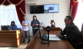 Күйеуін өлтірген әйел сот залынан босатылды