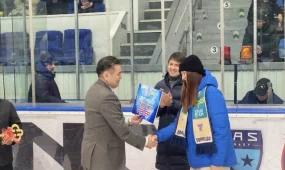 Чемпионке Сурдлимпиады Фаине Мейрмановой вручили ключи от квартиры