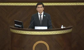 Штрафы за давление на учителей и исчезновение аспирина: что обсуждают в Мажилисе