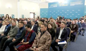 Члены Общенациональной коалиции «За Народную Конституцию Справедливого и Прогрессивного Казахстана!» разъяснили павлодарцам нормы проекта основного закона