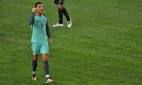 Криштиану Роналду срочно покинул Саудовскую Аравию после атаки дронов