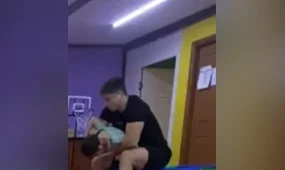 Скандал вокруг коррекционного центра для особенных детей в Алматы: тренера по ЛФК обвинили в издевательстве над воспитанниками