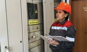 «Неженское дело»: астанчанка 20 лет работает электромонтером