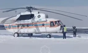 Новорожденных близнецов экстренно доставили в Усть-Каменогорск по воздуху