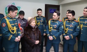 Ұландықтар еңбек ардагерлерін Халықаралық әйелдер күнімен құттықтады