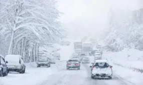 Қалың қар жауады