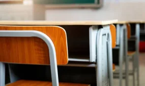 Астанада екінші ауысым оқушылары қашықтан оқиды