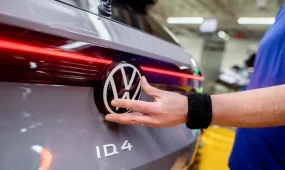 Volkswagen сократит 50 тысяч рабочих