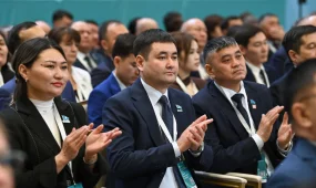 Тоқаев: жаңа Ата заң – өркениеті бай, тарихы терең, мұраты биік, Әділетті, Қуатты, Қауіпсіз әрі Таза Қазақстанның төлқұжаты