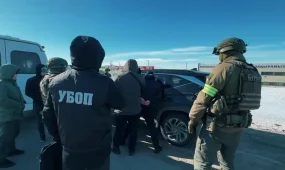 Оралда ағалы-інілі жігіттердің үйінен қару-жарақ табылды