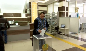 Ректор Павлодарского педагогического университета принял участие в референдуме