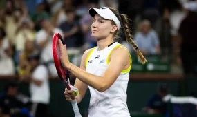 Елена Рыбакина стала второй ракеткой мира