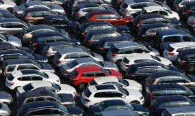 Автовладельцам Казахстана напомнили о сроке уплаты налога до 1 апреля