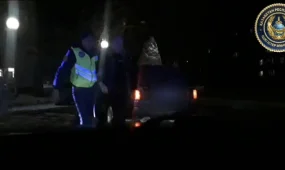 Қарағандыда көлік басқару құқығынан айырылған мас жүргізуші ұсталды