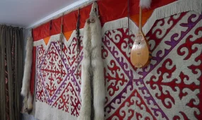 В ЗКО живёт мастер, бережно хранящий традиции предков