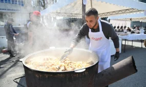 Где в Казахстане выгоднее всего приготовить праздничный плов?