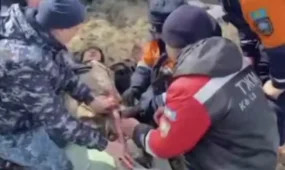 Питался снегом: абайский пастух пять дней пролежал в степи со сломанной ногой