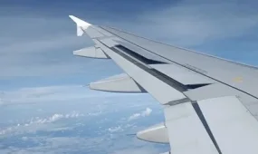 В небе над Казахстаном: врач спас жизнь будущей маме и её ребёнку