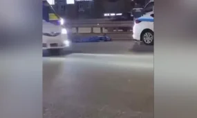 Алматыда Әл-Фараби даңғылында әйел адам көлік астына түсіп, мерт болды