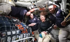 «Артемида-2»: «Орион» уходит с орбиты Земли и отправляется к Луне