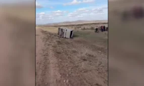 Более 50 человек пострадали в результате дорожной аварии в Карагандинской области