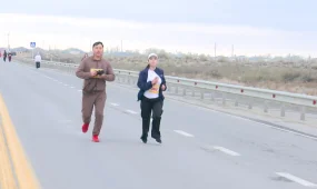 Массовый забег в Кызылорде объединил спортсменов всех возрастов