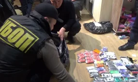 В Казахстане сохраняется спрос на вейпы, несмотря на уголовный запрет