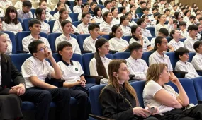 Қазақстан мектептерінде «Мен таңдаған жол» атты жалпы республикалық ашық сабақ өтті