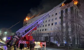 Флаг спасён из огня: героический поступок пожарных во время ЧП в акимате